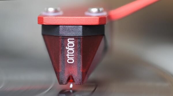 61C2ql53MNL._AC_SL1500_ Ortofon 2M Red Moving Magnet Phono Cartridge review delivering exceptional sound quality and performance