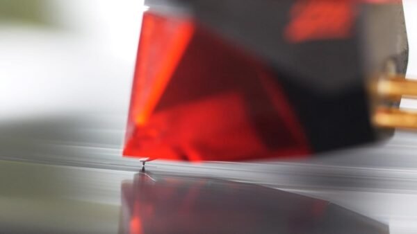 61S9oEqUuKL._AC_SL1500_ Ortofon 2M Red Moving Magnet Phono Cartridge review delivering exceptional sound quality and performance