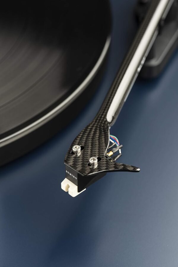 719Y8hjwrKL._AC_SL1500_ Pro-Ject Debut Carbon EVO Turntable Review Audiophile-Grade Sound and Elegant Design